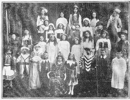 1910 Cast Photo